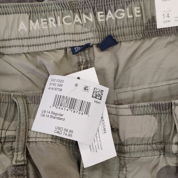 American Eagle Outfitters Camo Baggy Joggers - Picture 3 of 6